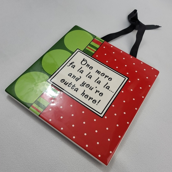 Plain Jane Co Holiday Ceramic Wall Hanging Trivet - One More Fa La La La La - Picture 4 of 13
